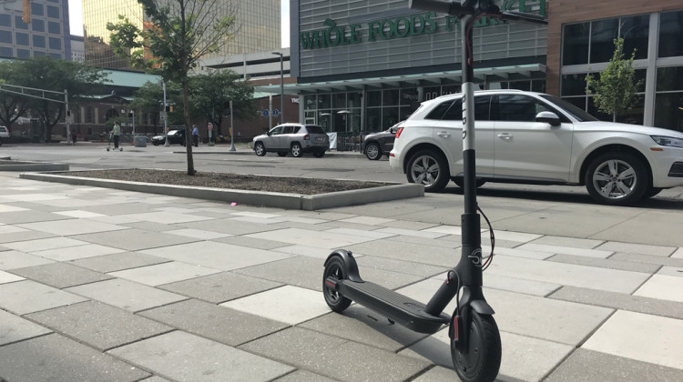 Companies dropped hundreds of scooters in several Indiana communities this year. - (Drew Daudelin/WFYI News)
