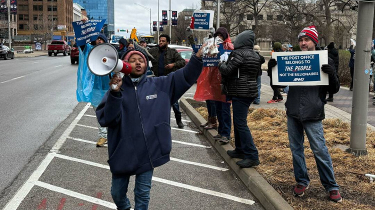 As union action in Indiana continues to grow, here's what one professor has to say