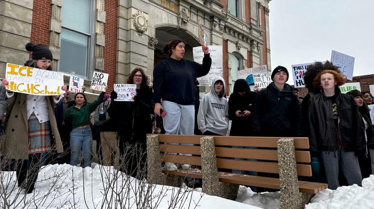 Hundreds of Indiana students walk out of schools to protest ICE