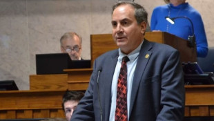 Indiana state senator cites Trump's 'insulting' language in opposing mid-decade redistricting