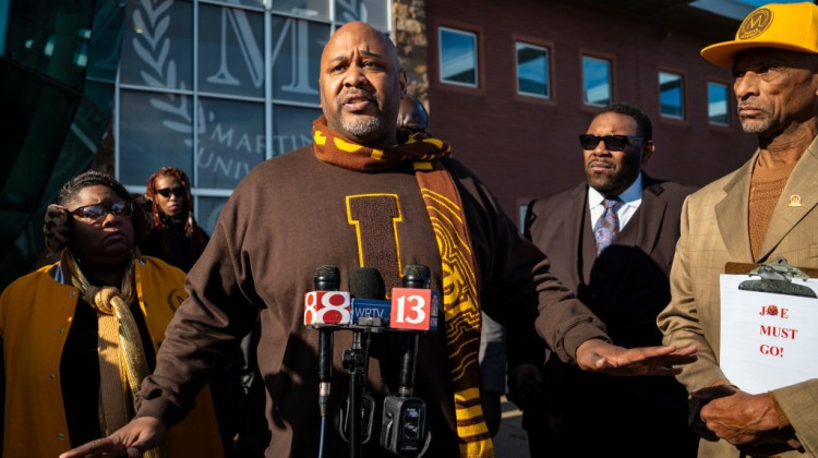 ‘This is accountability’: Martin University alumni call for new leadership