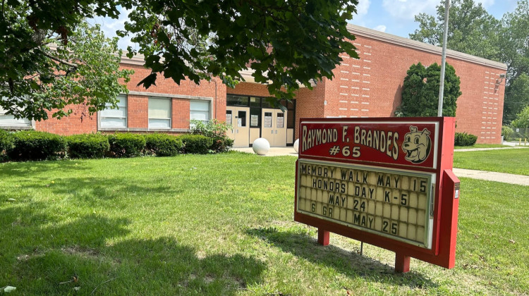 Indianapolis Public Schools to sell a building, put another up for sale or lease to end legal battle