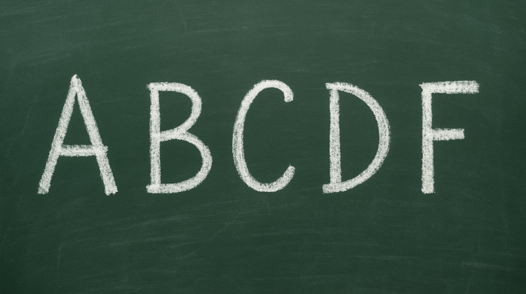 Indiana proposes new A-to-F school grades, but fate of failing schools is undecided