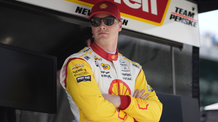 Josef Newgarden waits in his pit box during a practice session for the Indianapolis 500 auto race at Indianapolis Motor Speedway, Monday, May 20, 2024, in Indianapolis. - Darron Cummings / AP Photo