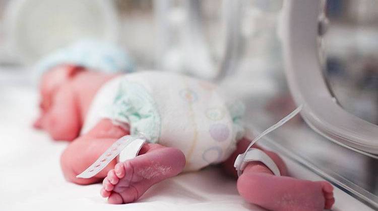 Lawmakers Take Step To Reduce State's Infant Mortality Rate