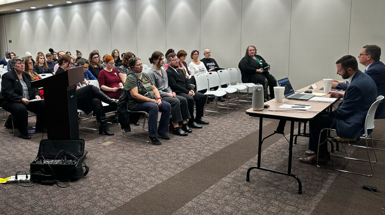 Parents, transgender advocates oppose Indiana ban on driver's license gender changes