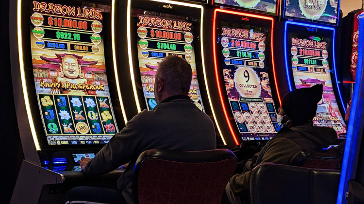 Bill to legalize online gambling, lottery fails to advance; author wants to keep issue alive