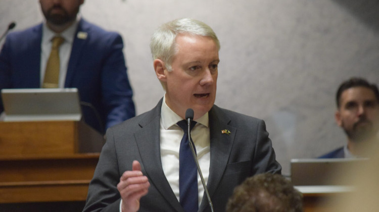 Judge orders counties to hold absentee ballots in Indiana Senate primary