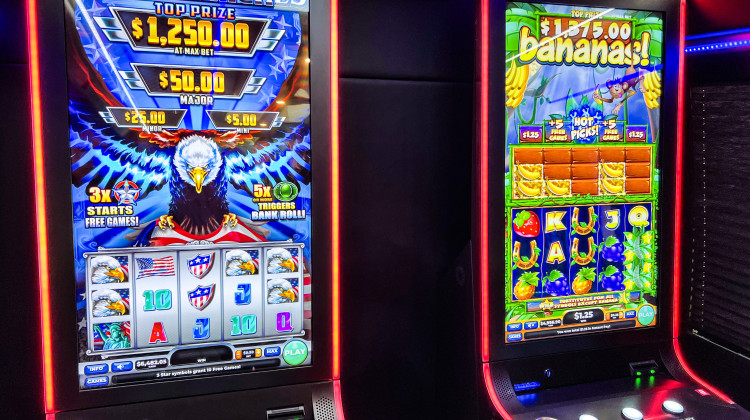 House committee unanimously approves electronic pull tab games, online raffles for nonprofit groups