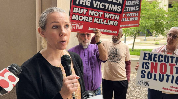 Dr. Megan Carter, left, addresses reporters after speaking at an Indiana Parole Board clemency hearing for Benjamin Ritchie on May 12, 2025. - Brandon Smith / IPB News