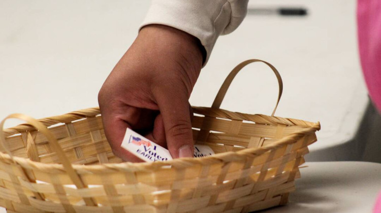 SEA 10-2025 bans the use of student identification from public colleges and universities as proof of identification at polling places. - Lauren Chapman / IPB News