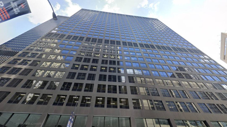 The Ralph H. Metcalfe Federal Building houses the EPA Region 5 office in Chicago. All 18 environmental justice employees at the regional Environmental Protection Agency at that office have received layoff notices. - Courtesy of Google Maps