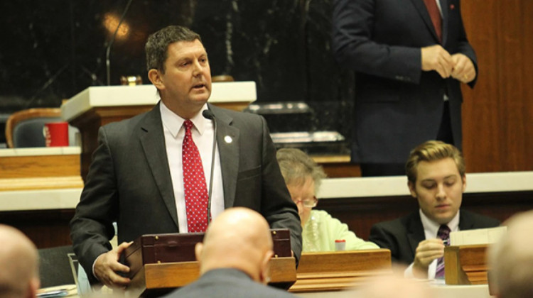 Once a 'hard no' on redistricting, Lucas says he's rethinking position after White House meeting