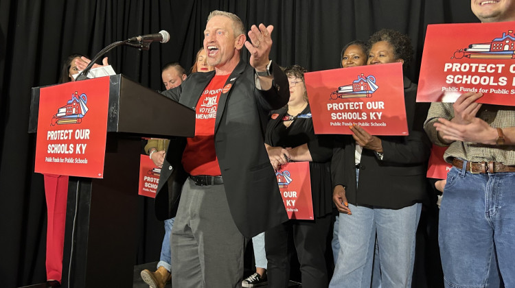 Kentucky Education Association President Eddie Campbell speaks at an anti-Amendment 2 election party - Jess Clark / KYCIR