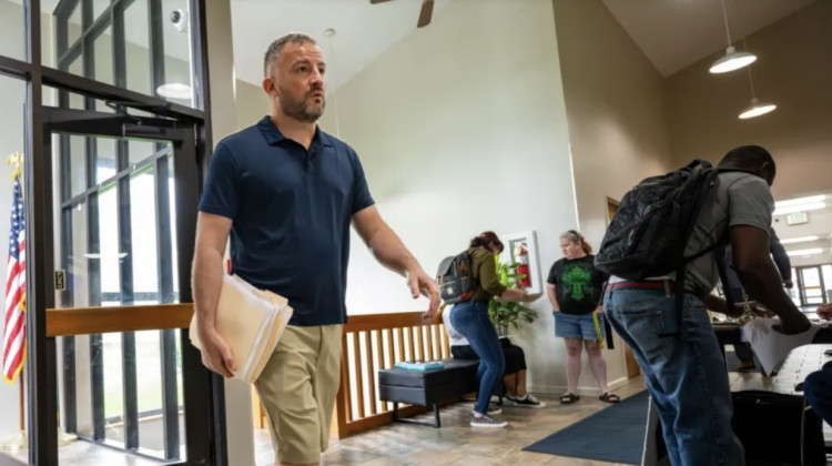 'Everyone knows Dennis Brackenridge': Landlord evicting Section 8 renters again