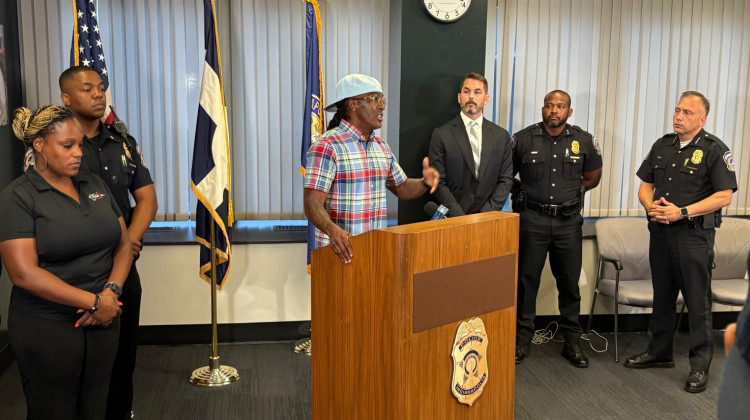 Here’s what to know about the proposed curfew for minors in downtown Indy