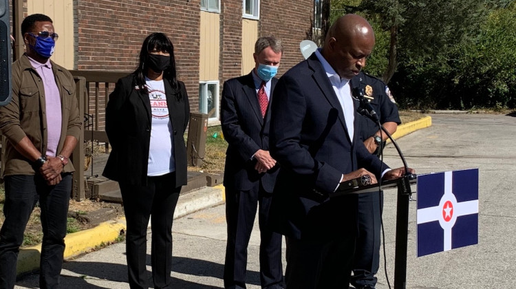 City officials at Rising Star Apartments. (Jill Sheridan WFYI)