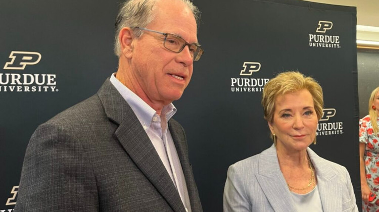 US education secretary stops at Purdue University with governor