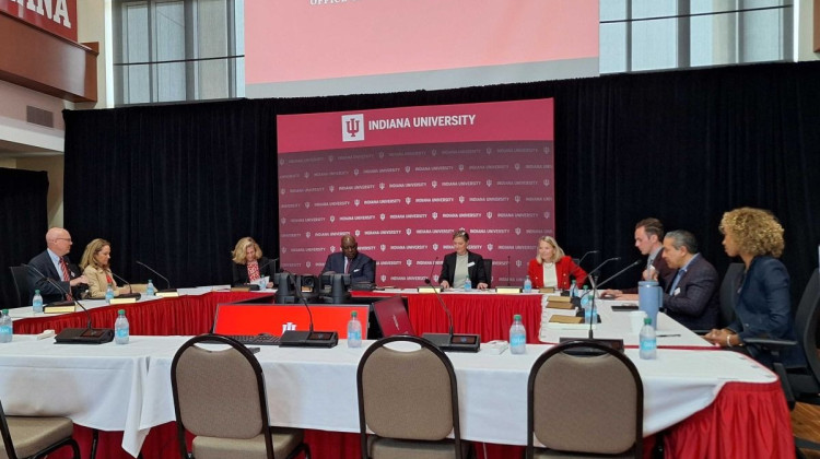 IU trustees pass productivity standards for faculty, change 'expressive activity' policy