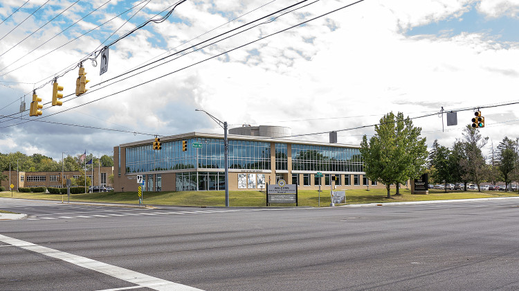 The Warren Township Schools administration building on Sept. 24, 2024, in Indianapolis.  - Jennifer Wilson Bibbs for Mirror Indy