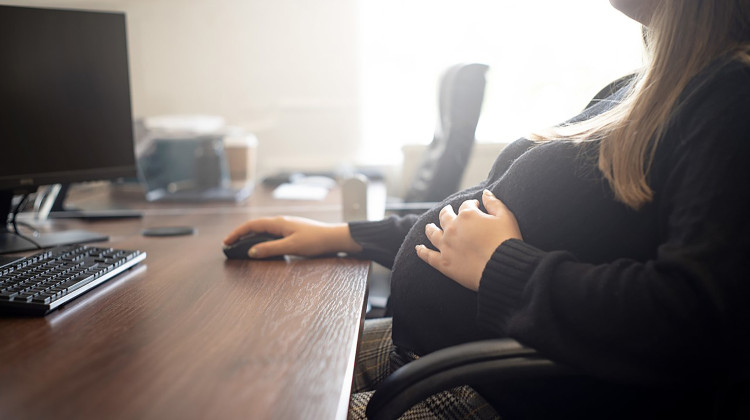 With federal pregnant worker protections in place, Indiana groups work to raise awareness