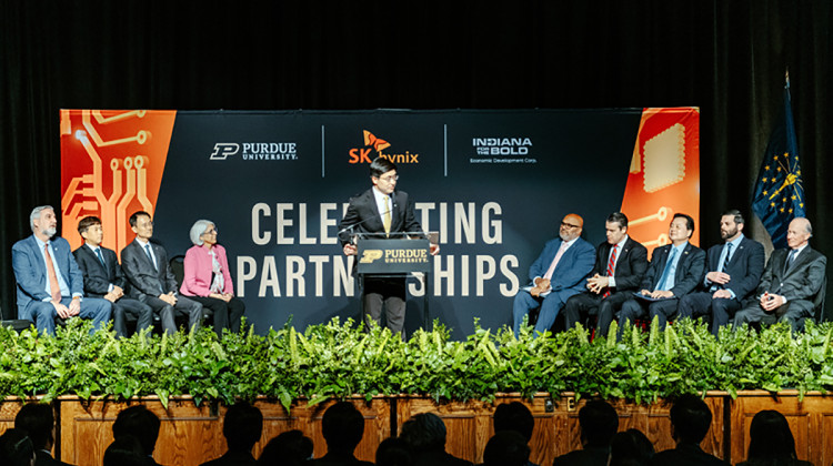 Purdue President Mung Chiang speaks at the April 3, 2024, announcement of SK hynix’s plans to build an advanced semiconductor plant in the Purdue Research Park in West Lafayette. - Kelsey Lefever / Purdue University