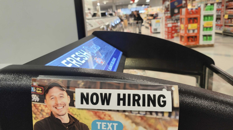 Job openings drop, layoffs rise in August as Indiana businesses brace for rising interest rates