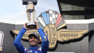 Kyle Larson races to his 1st Brickyard 400 victory, making a late charge through the field