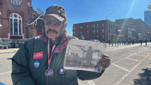 Dozens of groups participate in Veterans Day parade in Indianapolis