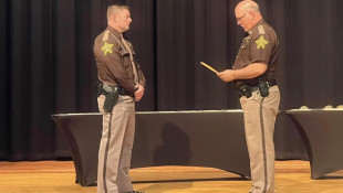 Delaware County sheriff’s deputy struck and killed on I-69 helping disabled semi