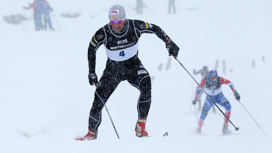 U.S. Olympic Skier Finds Team Spirit, Minus The Team