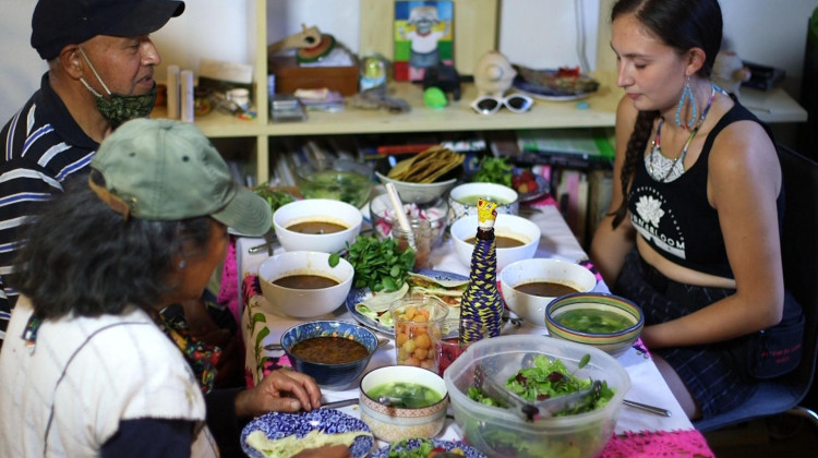 Sabor Ártico: Latinos En Alaska