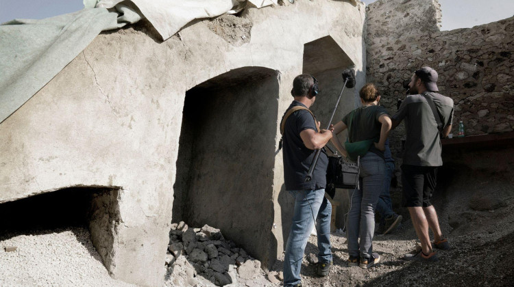 A Deadly Pyroclastic Flow Hits Pompeii